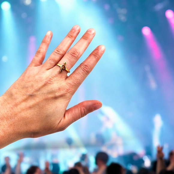 Musical Note Gold Stainless Steel adjustable Ring - Picture 4 of 5